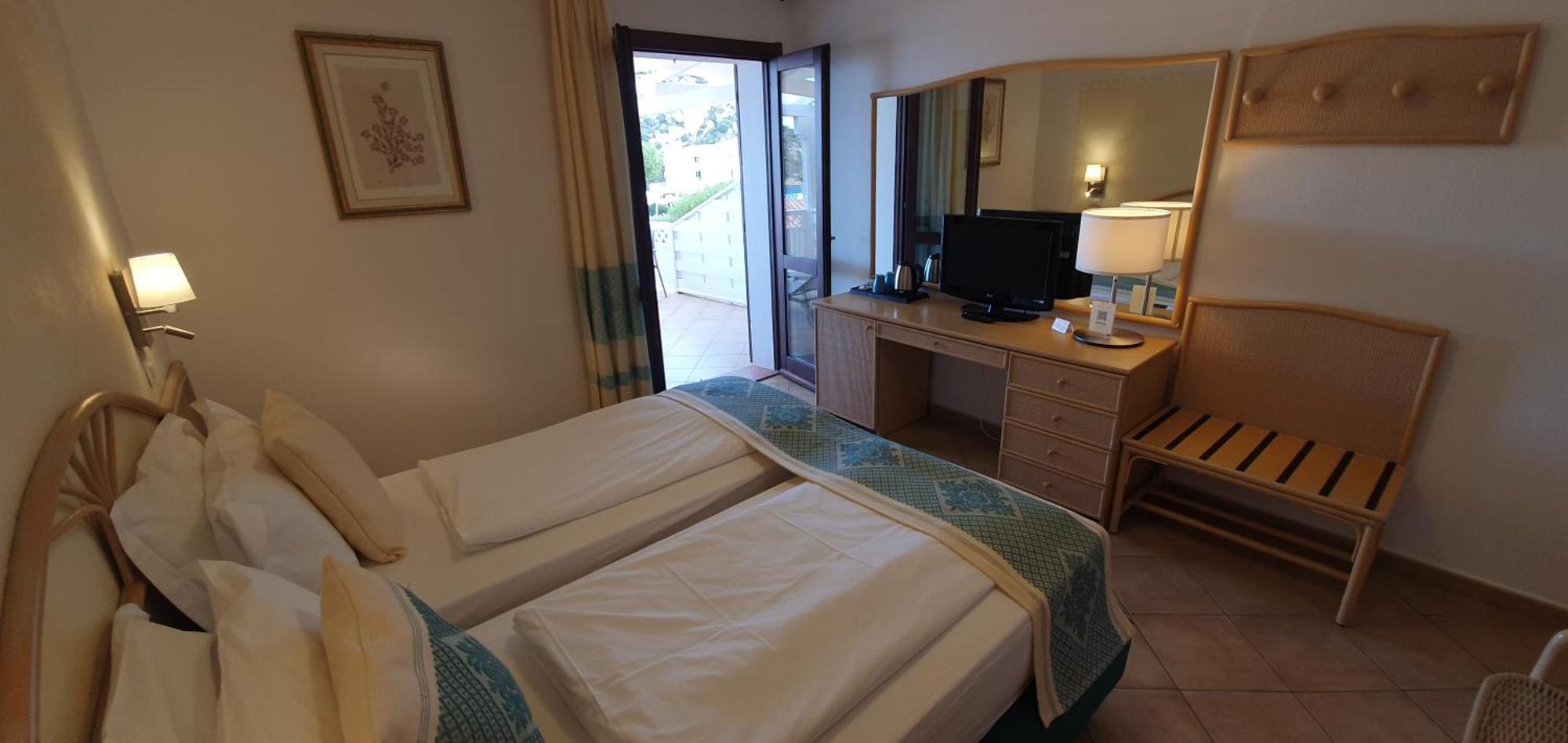 Hotel Mon Repos Baja Sardinia Luaran gambar